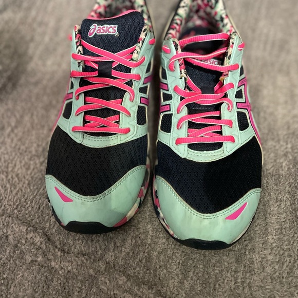 ASICS size 9 - Picture 6 of 7